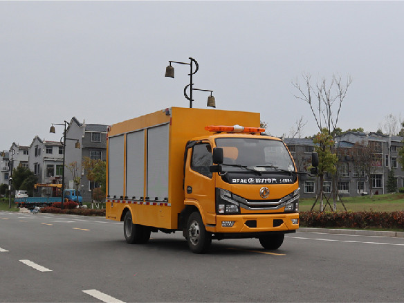 东风多利卡电源车150KW